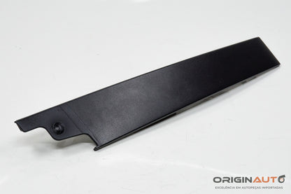 Acabamento Externo Porta Dianteira Esquerda Audi Q3 2.0 Tfsi 2014 8U0837901
