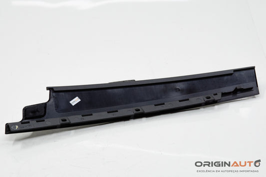 Acabamento Externo Porta Dianteira Esquerda Audi Q3 2.0 Tfsi 2014 8U0837901