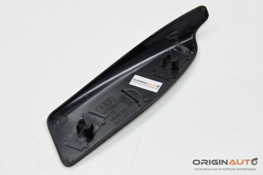 Acabamento Porta Dianteira Esquerda Audi Q3 2.0 Quattro Tfsi 2014 8U0837307