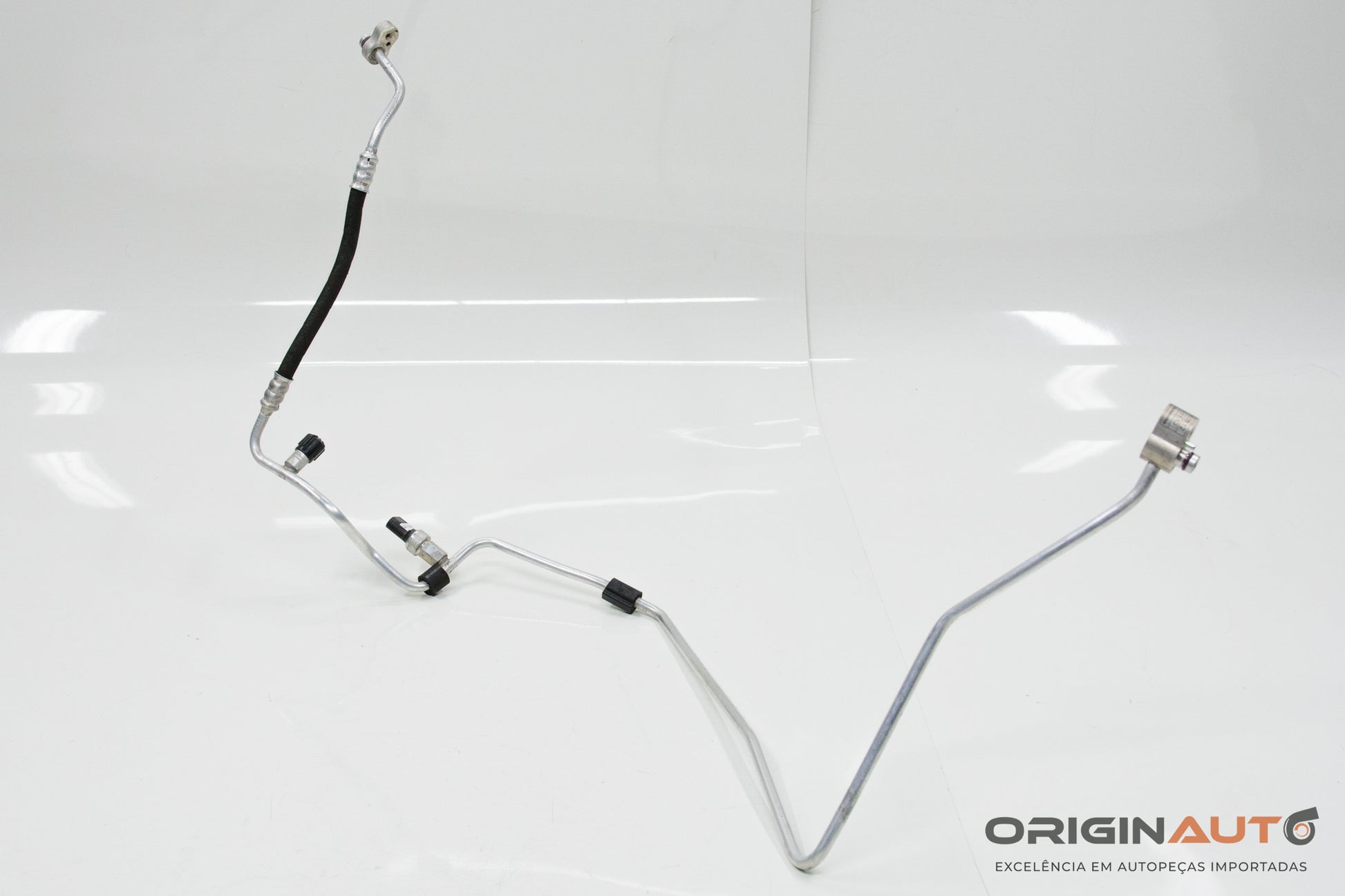 Mangueira Ar Condicionado Audi Q3 2.0 Quattro Tfsi 2014 8U0820741D