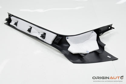 Soleira Porta Dianteira Direita Audi Q3 2.0 Quattro Tfsi 2014 8U1867272