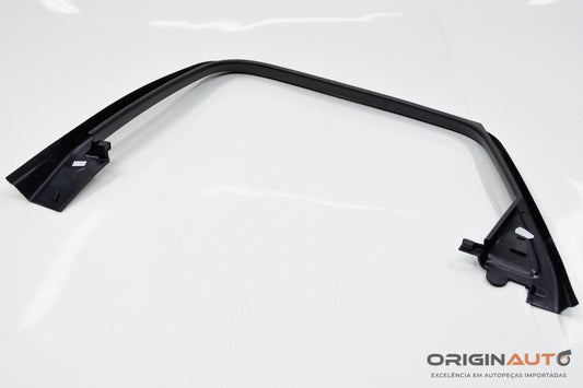Acabamento Interno Porta Traseira Esq Audi Q3 2.0 Quattro Tfsi 2014 8U0867671
