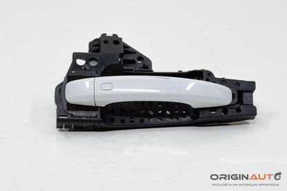 Macaneta Externa Traseira Esquerda Audi Q3 2.0 Quattro Tfsi 2014 8T0837205A