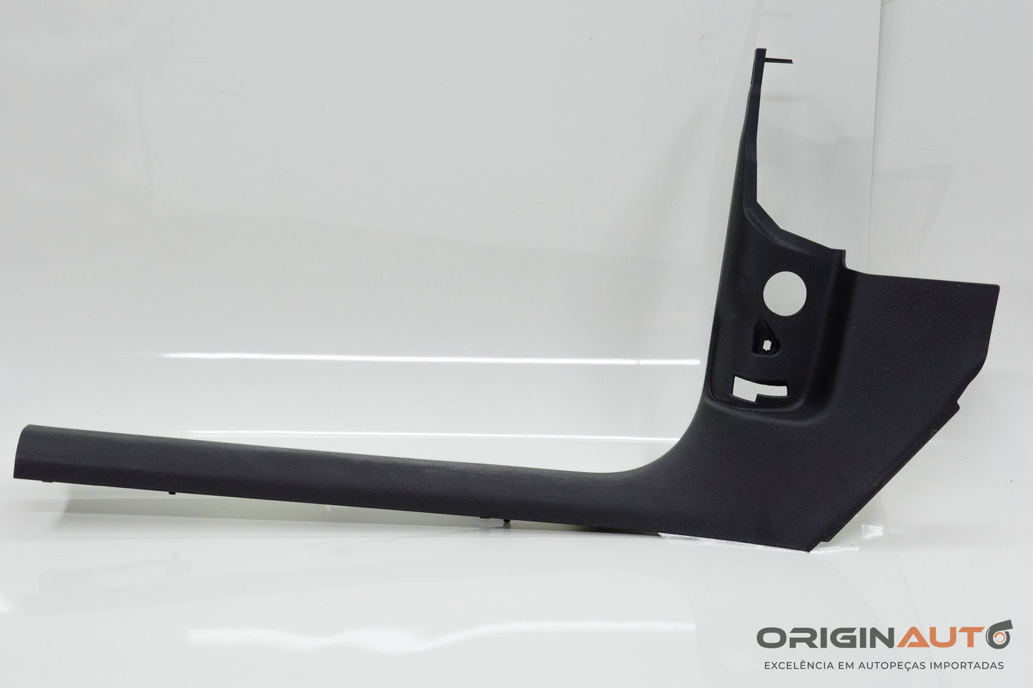 Soleira Porta Dianteira Esquerda Audi Q3 2.0 Quattro Tfsi 2014 8U1867271