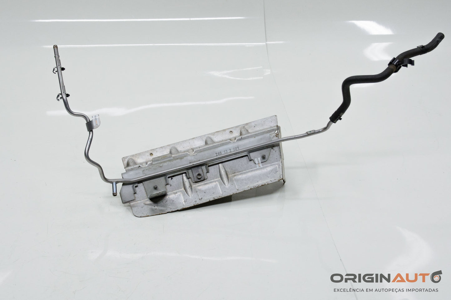 Defletor Calor Mangueira Turbina Audi Q3 2.0 Quattro Tfsi 2014 06H129597K