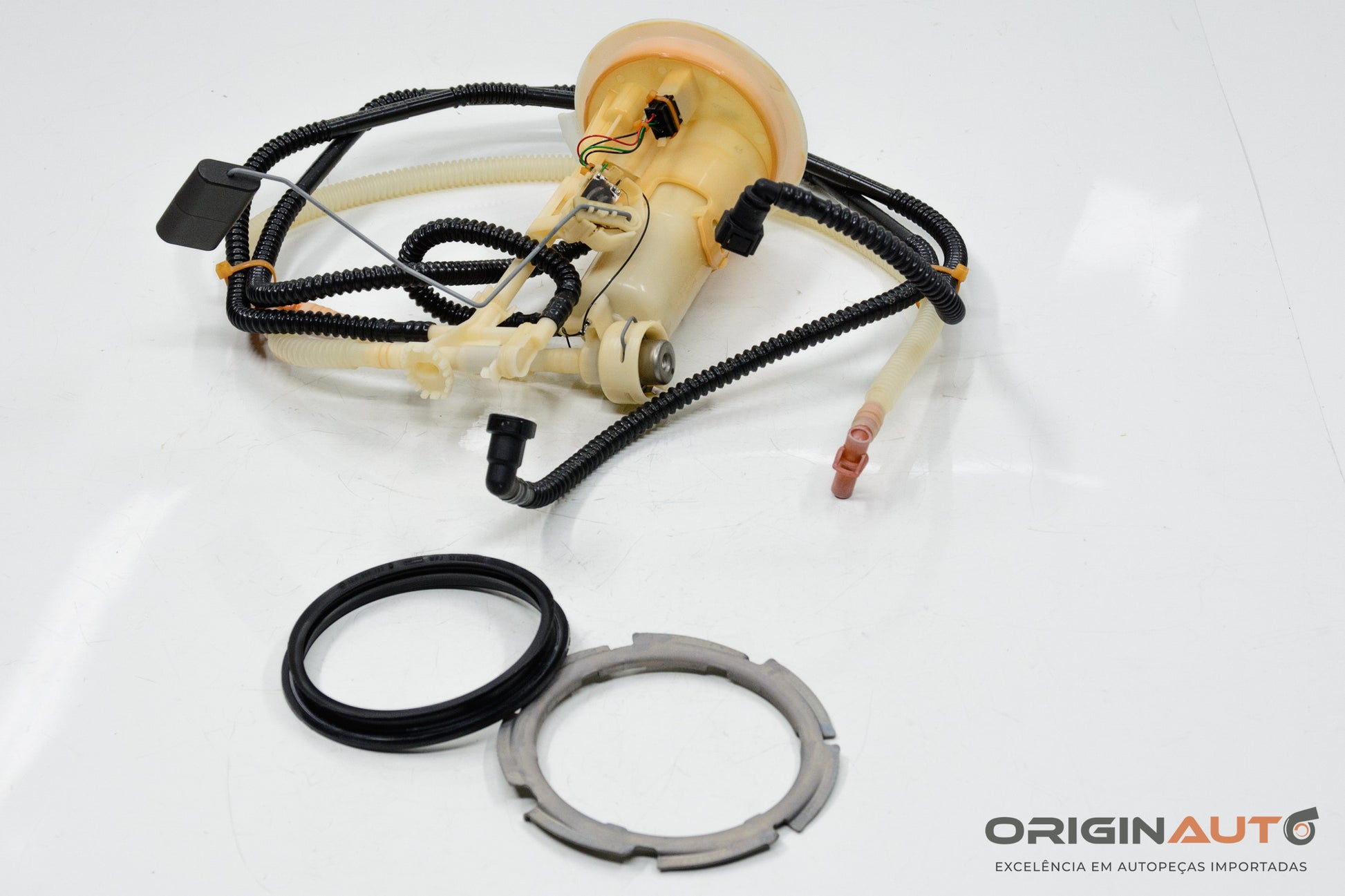 Bomba Combustivel Esquerda Audi Q3 2.0 Quattro Tfsi 2014 5N0919109F