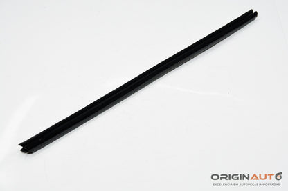 Pestana Interna Porta Dianteira Direita Audi Q3 2.0 Quattro Tfsi 2014 8U0837480