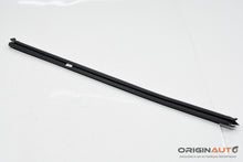 Pestana Interna Porta Dianteira Direita Audi Q3 2.0 Quattro Tfsi 2014 8U0837480