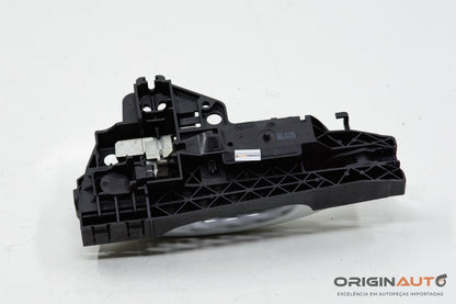 Macaneta Externa Dianteira Direita Audi Q3 2.0 Quattro Tfsi 2014 8U0837886