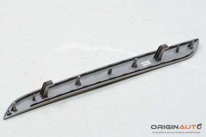 Friso Forro Porta Dianteira Direita Audi Q3 2.0 Quattro Tfsi 2014 8U0867410