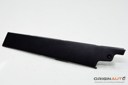 Acabamento Externo Porta Dianteira Direita Audi Q3 2.0 Tfsi 2014 8U0837902