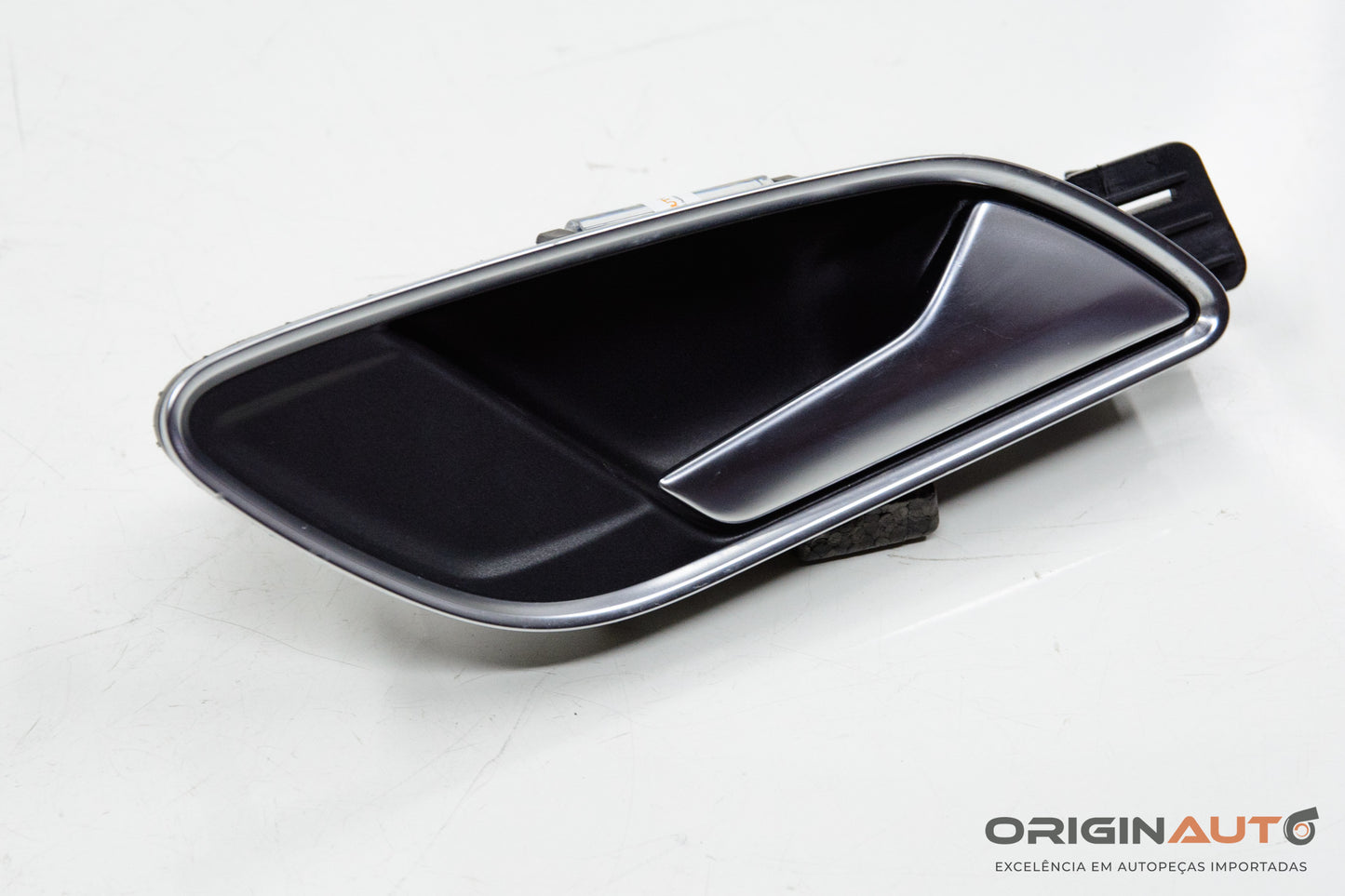 Macaneta Interna Dianteira Direita Audi Q3 2.0 Quattro Tfsi 2014 8U1837020A