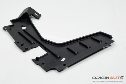 Protetor Assoalho Traseiro Direito Audi Q3 2.0 Quattro Tfsi 2014 8U0825216B