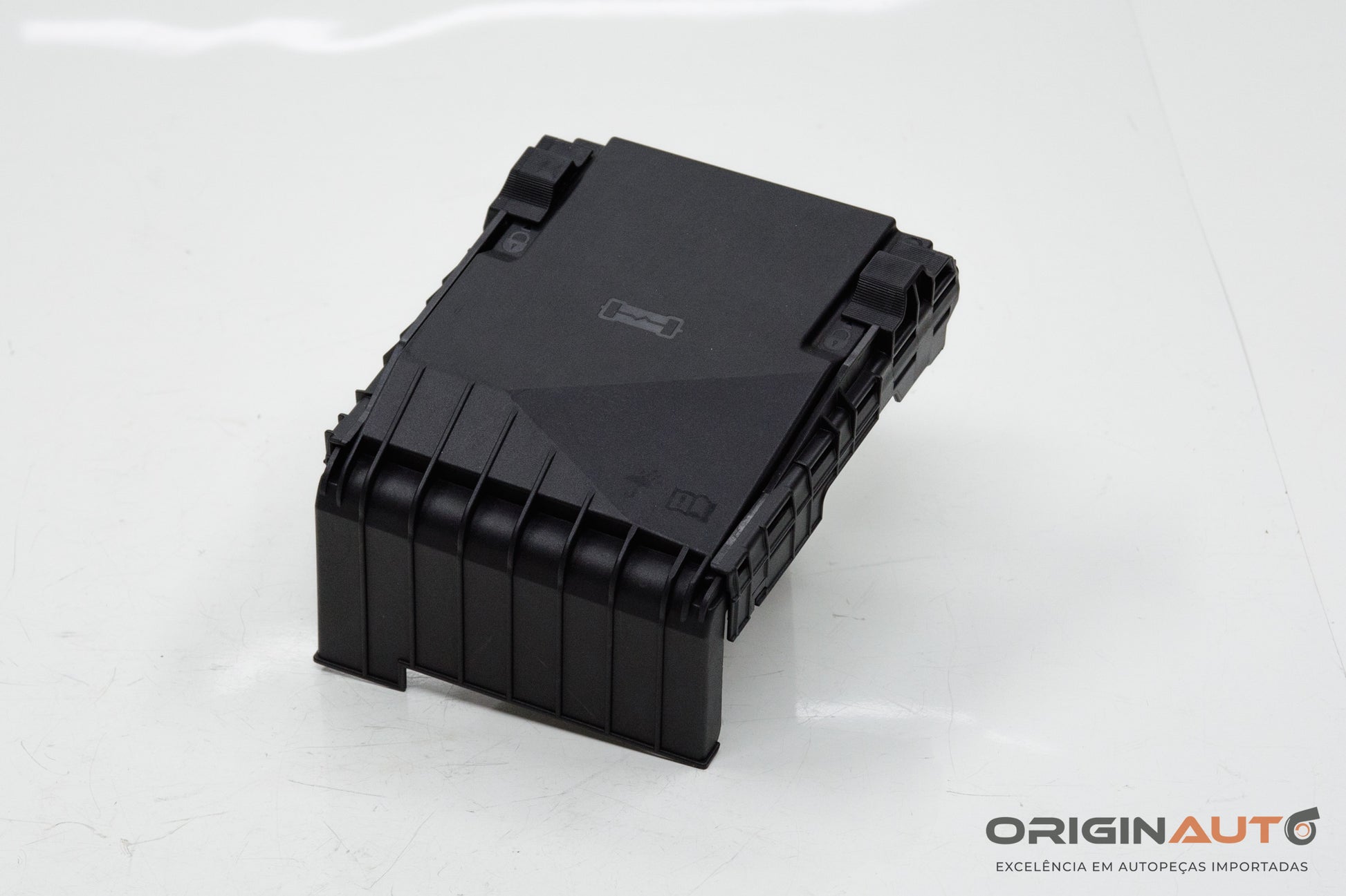 Tampa Caixa Fusiveis Motor Audi Q3 2.0 Quattro Tfsi 2014 1K0937132F