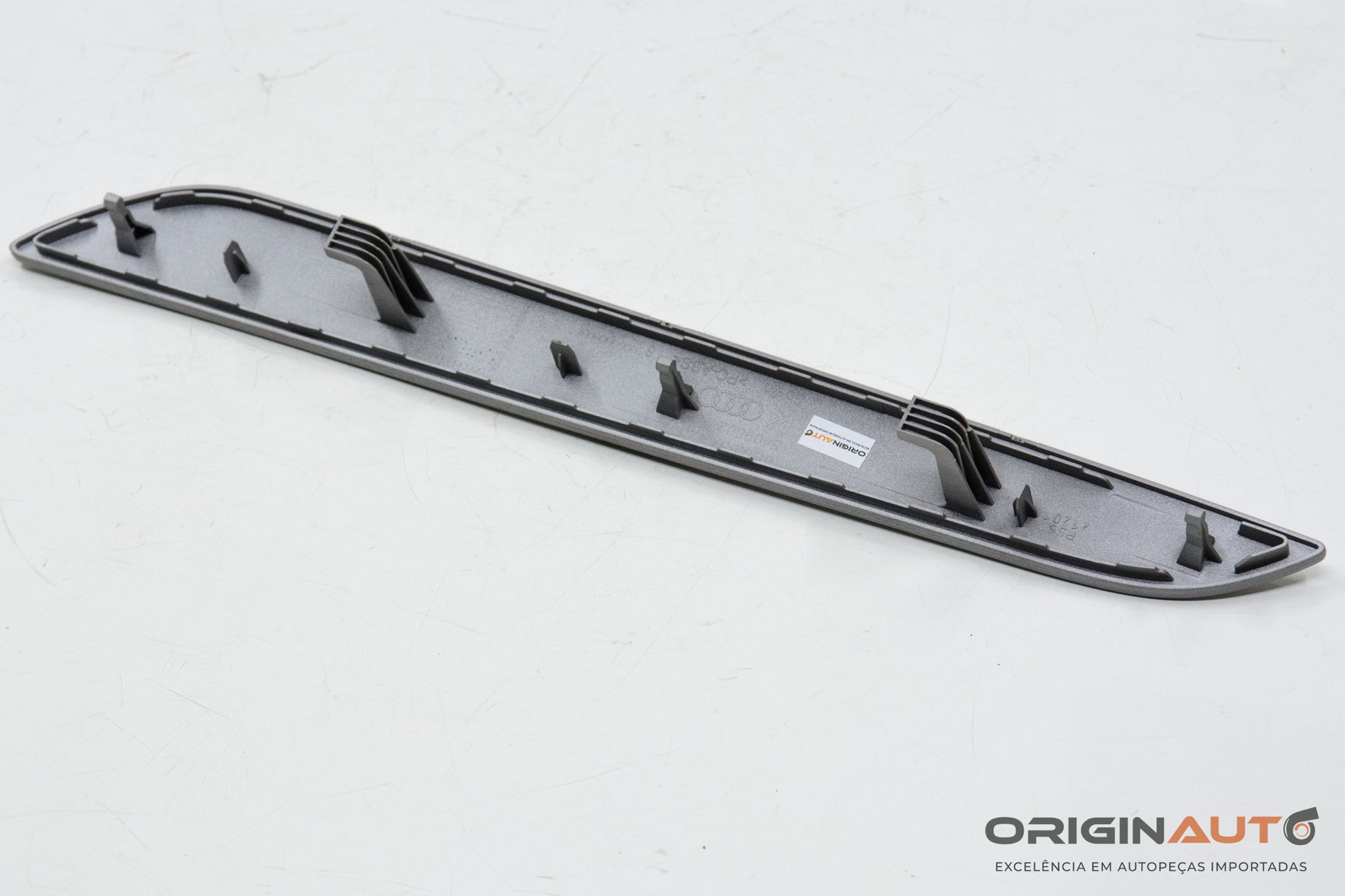 Friso Forro Porta Traseira Direita Audi Q3 2.0 Quattro Tfsi 2014 8U0867420