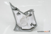 Acabamento Coluna D Esquerda Audi Q3 2.0 Quattro Tfsi 2014 8U0867245