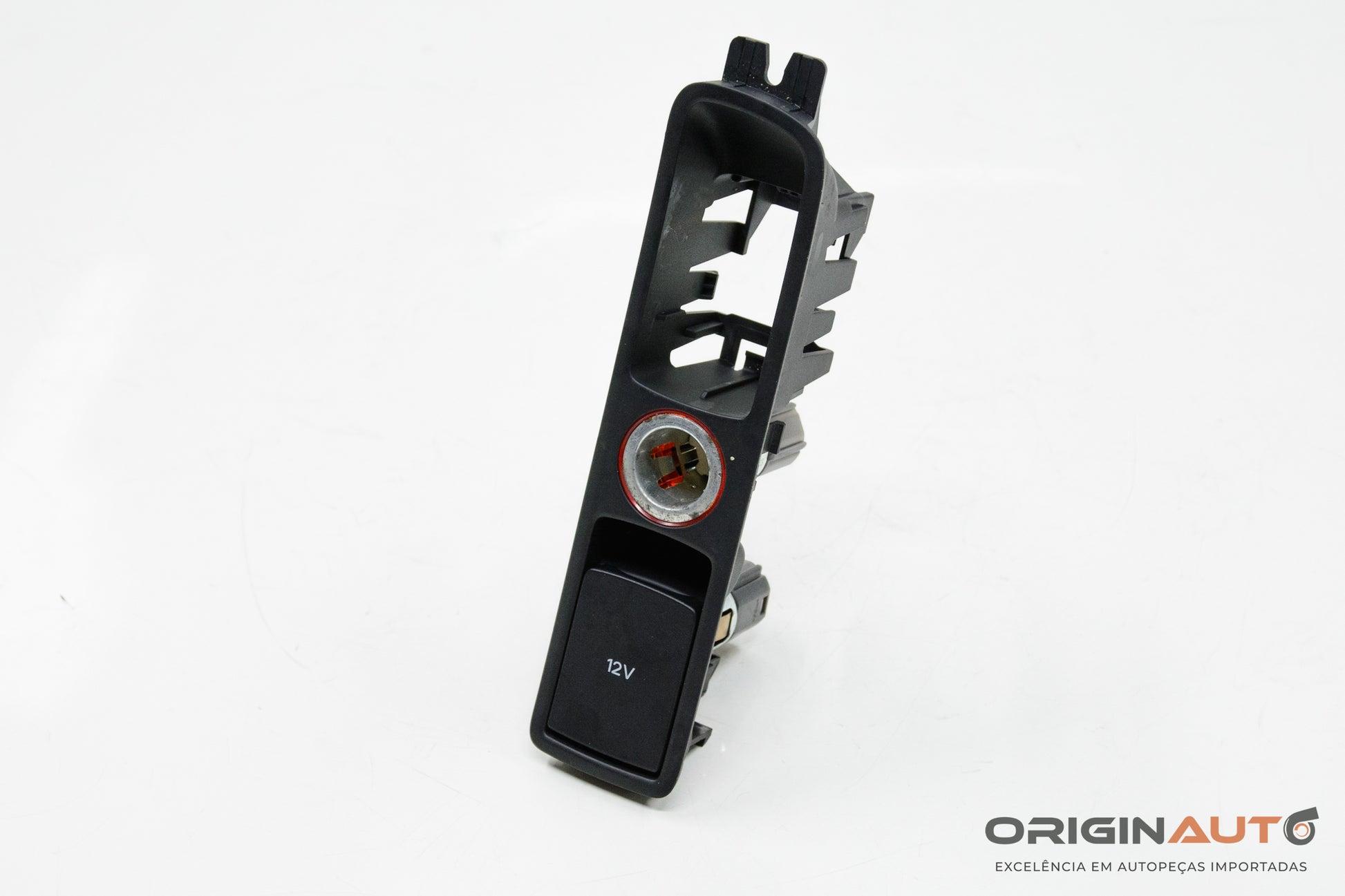 Tomada 12V Cinzeiro Audi Q3 2.0 Quattro Tfsi 2014 8K0919343