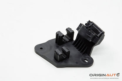 Suporte Mangueira Radiador Audi Q3 2.0 Quattro Tfsi 2014 8U0260759A