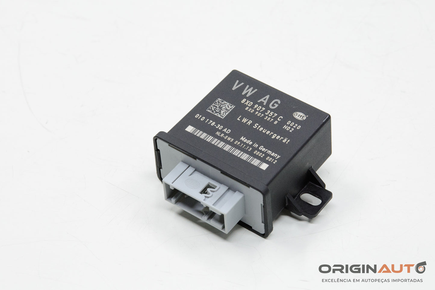 Modulo Regulagem Farol Audi Q3 2.0 Quattro Tfsi 2014 8X0907357C