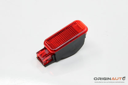 Luz Cortesia Forro De Porta Audi Q3 2.0 Quattro Tfsi 2014 6Y0947411
