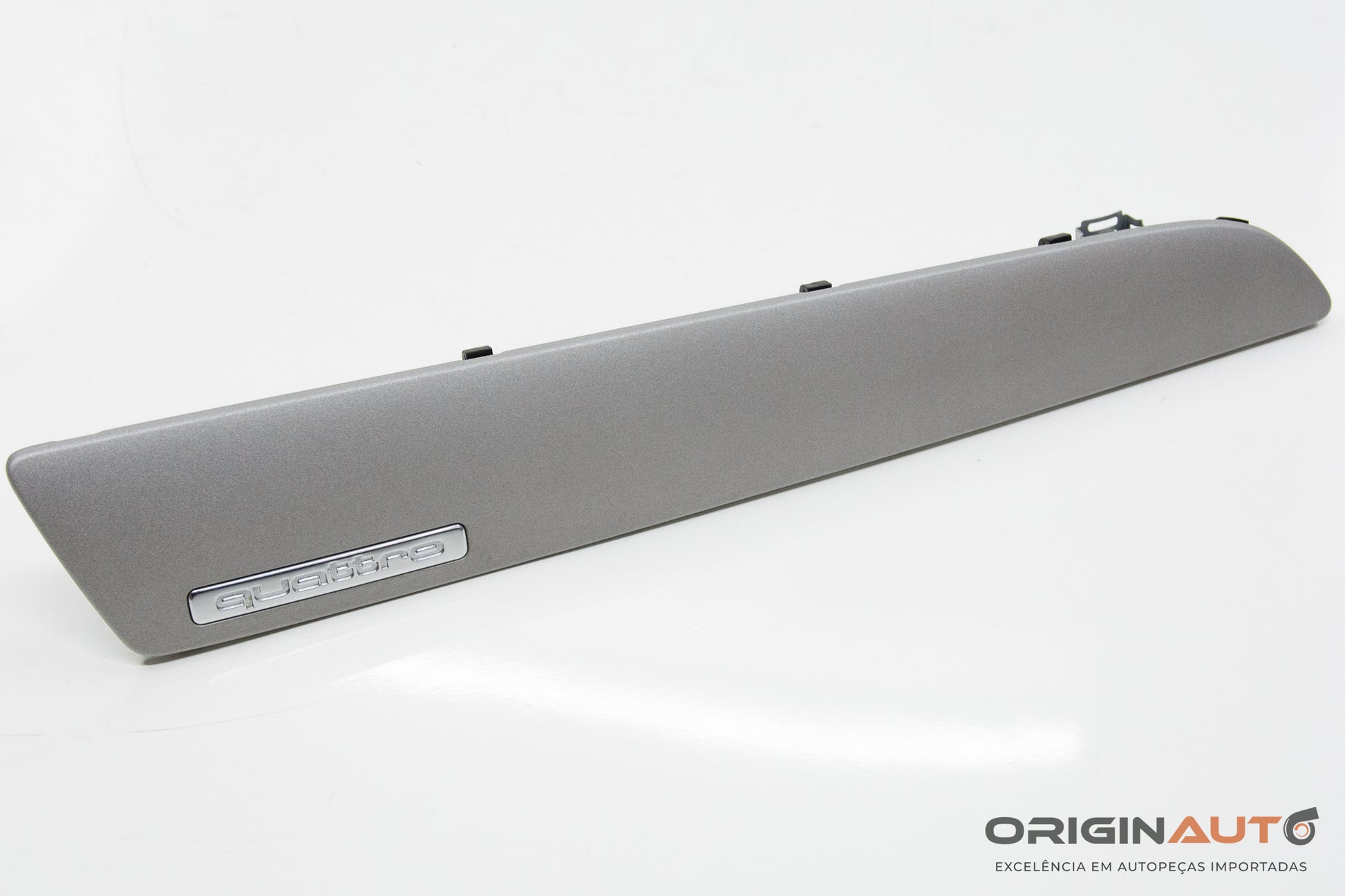 Acabamento Quattro Capa Painel Audi Q3 2.0 Quattro Tfsi 2014 8U1853190A