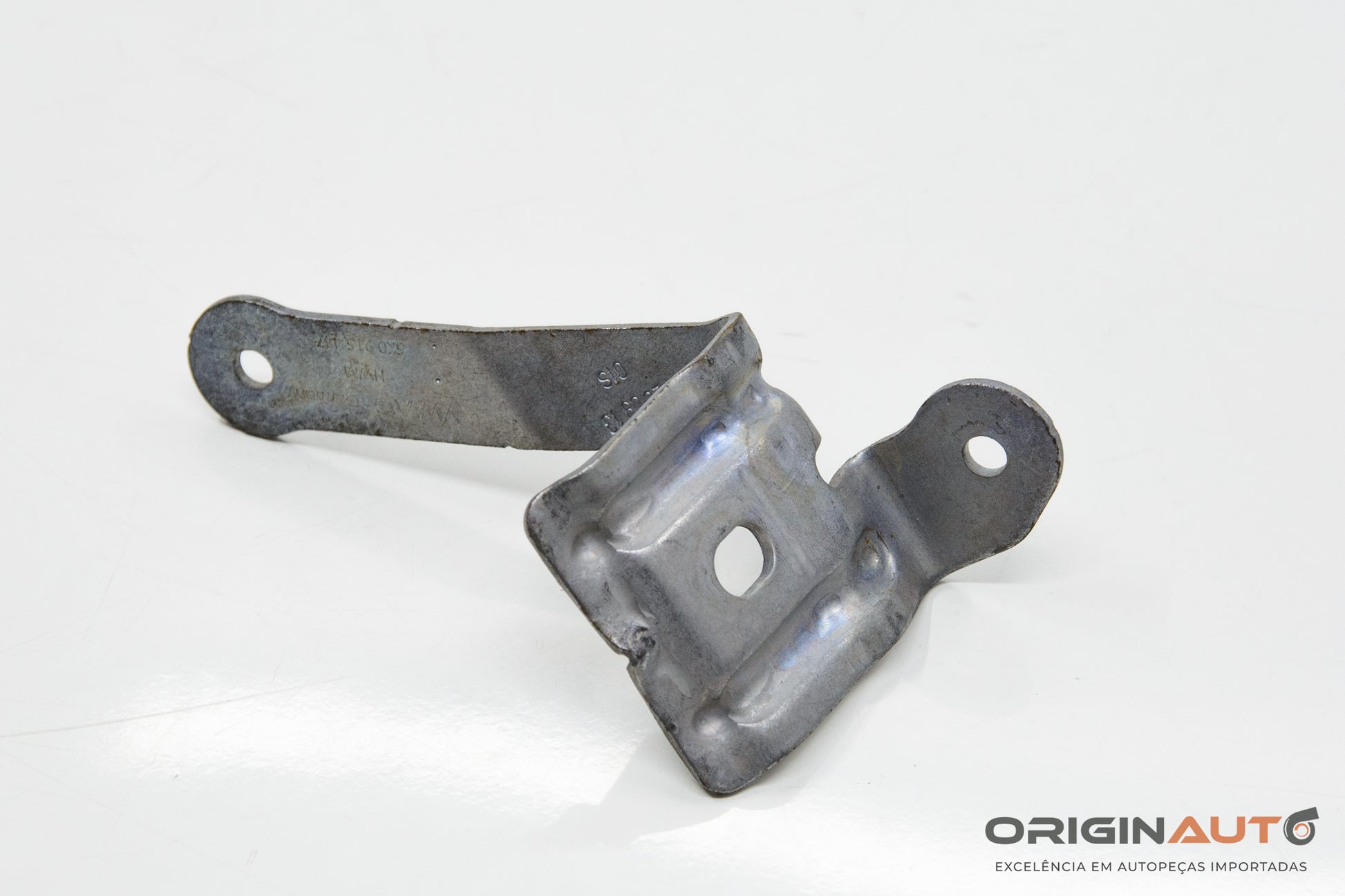 Suporte Base Da Bateria Audi Q3 2.0 Quattro Tfsi 2014 5K0915447
