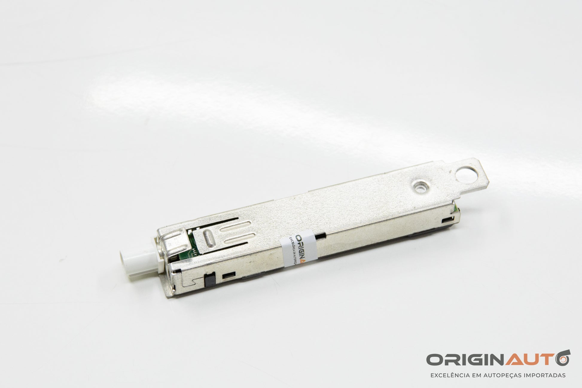 Antena Superior Tampa Traseira Audi Q3 2.0 Quattro Tfsi 2014 8U0035225A