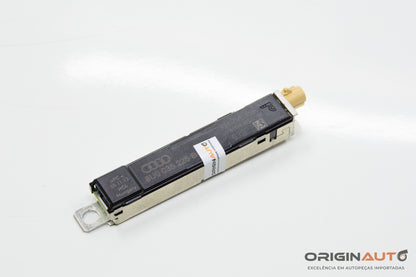 Antena Inferior Esquerda Porta Mala Audi Q3 2.0 Quattro Tfsi 2014 8U0035225B