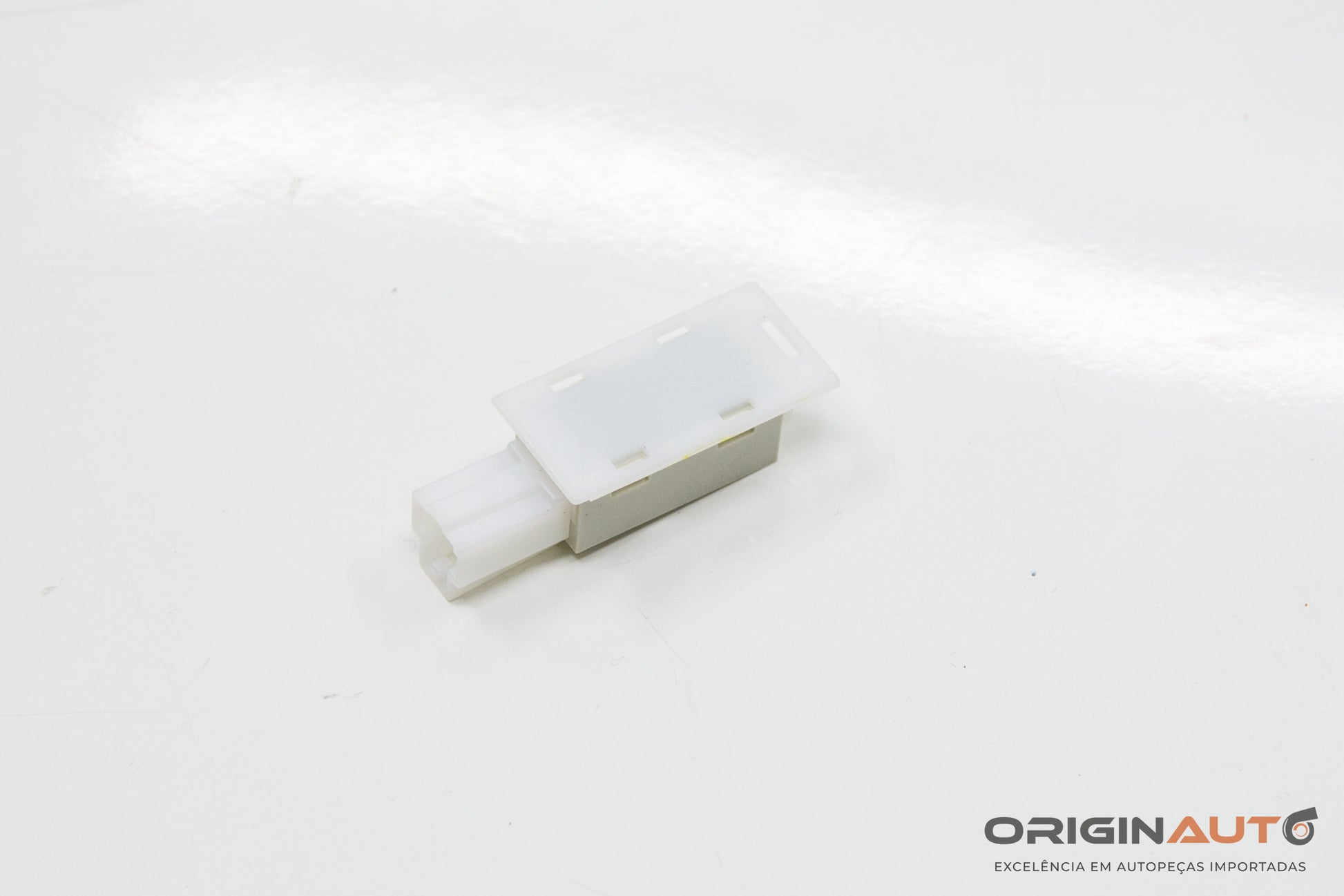Luz Cortesia Porta Objeto Forro Porta Audi Q3 2.0 Quattro Tfsi 2014 4E0919390