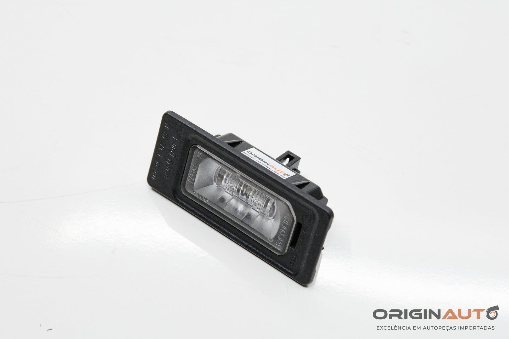 Par Luz Placa Audi Q3 2.0 Quattro Tfsi 2014 4C0943021