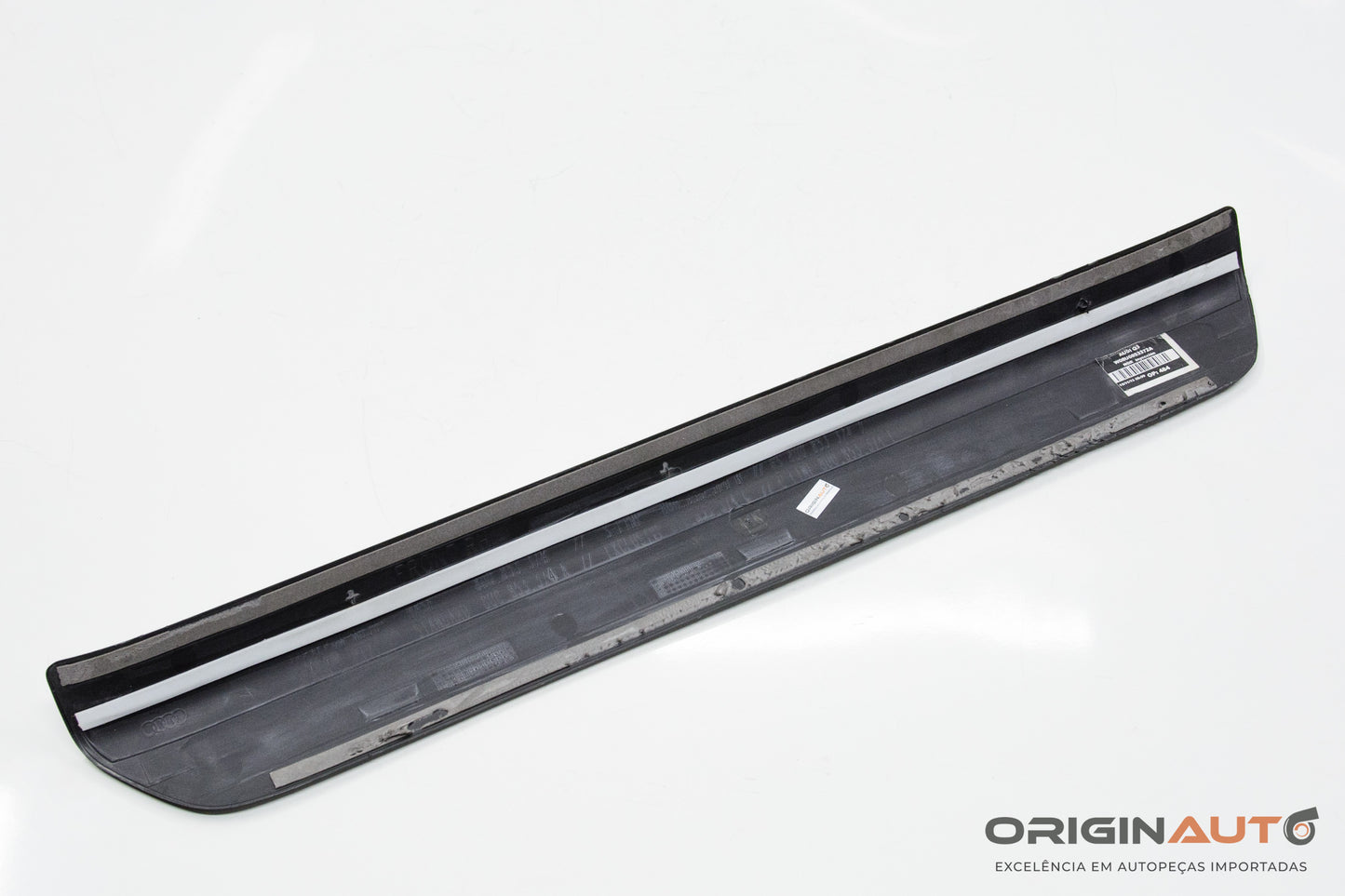 Acabamento Soleira Dianteira Direita Audi Q3 2.0 Quattro Tfsi 2014 8U0853374