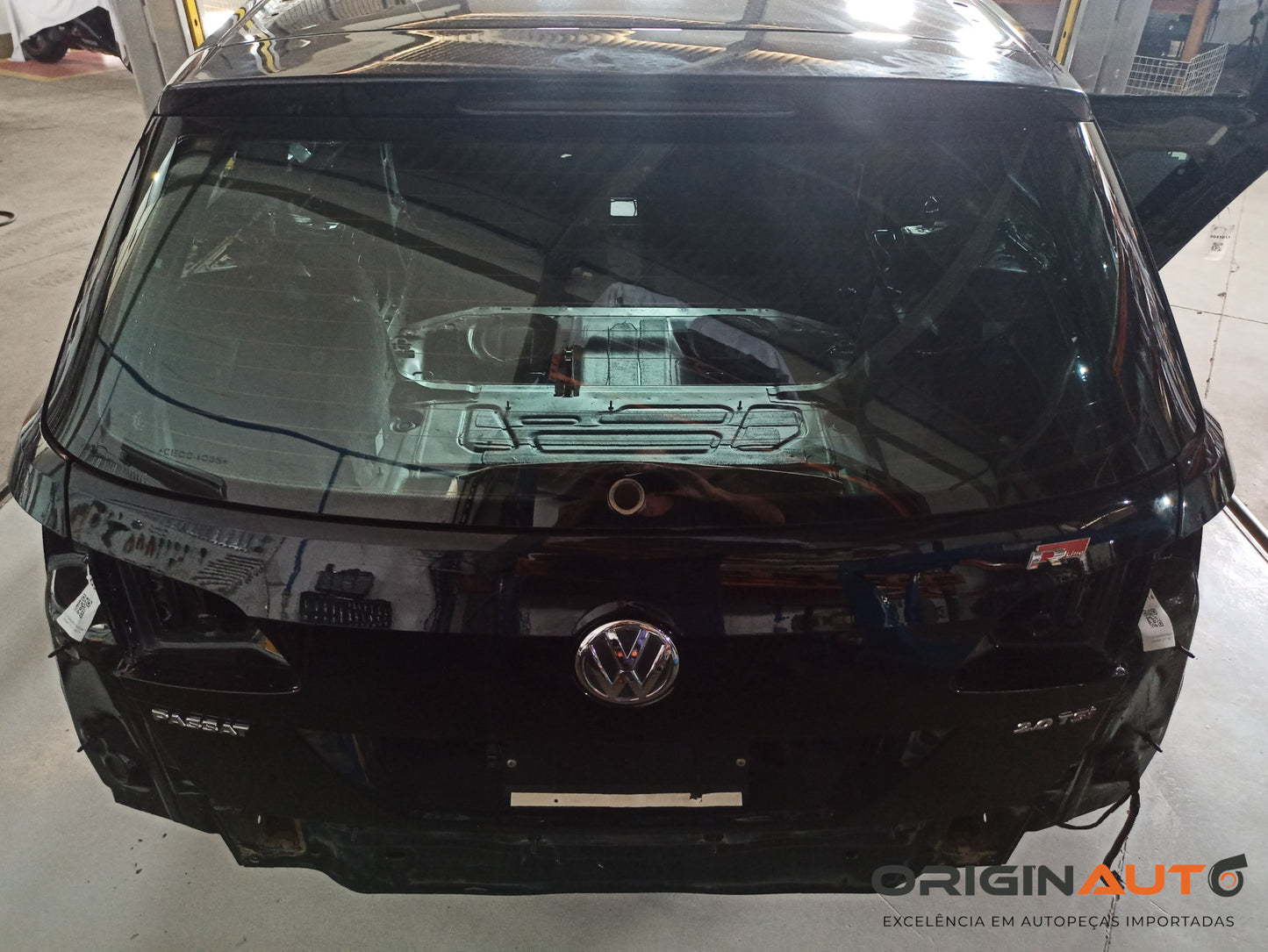 Tampa Porta Malas Traseira Volkswagen Passat Variant 2.0 2012