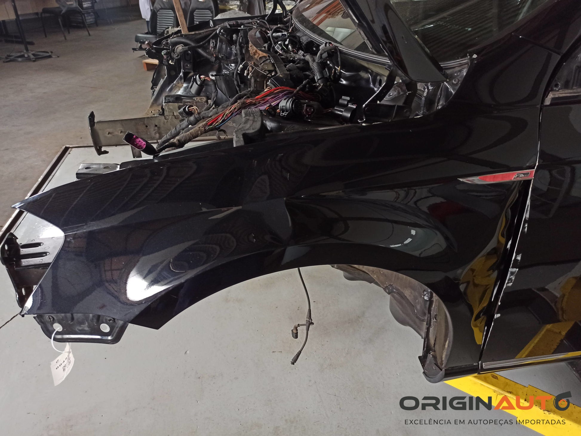 Paralama Esquerdo Volkswagen Passat Variant 2.0 2012