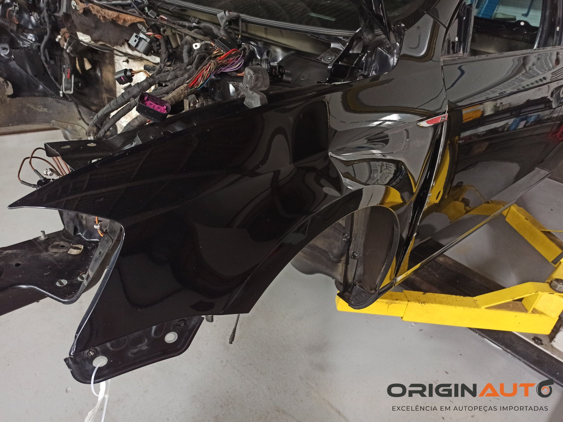 Paralama Esquerdo Volkswagen Passat Variant 2.0 2012