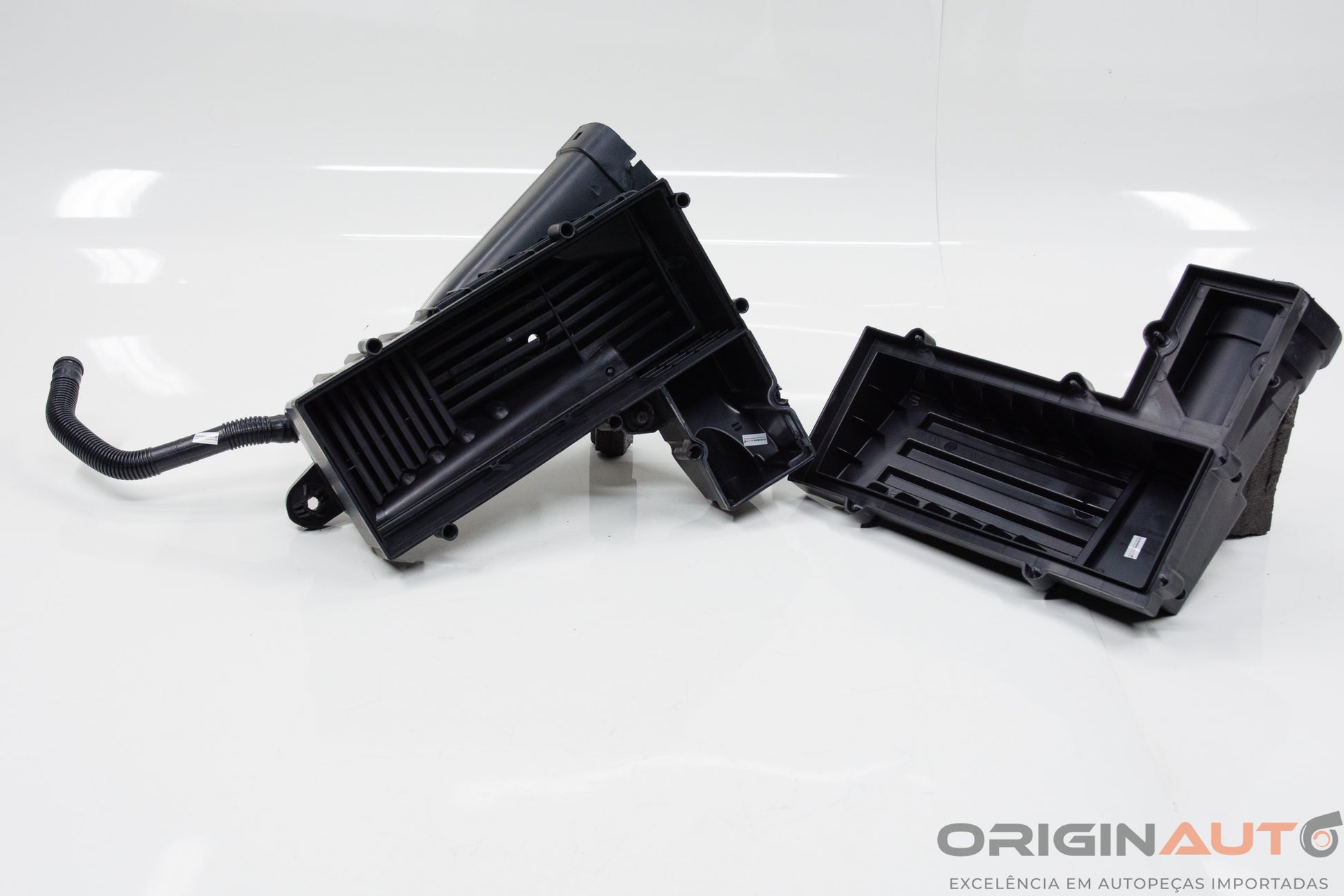 Caixa Filtro De Ar Volkswagen Passat Variant 2012 1K0129607Ag