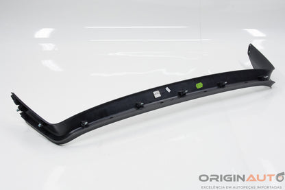 Acabamento Tampa Traseira Volkswagen Passat Variant 2012 3C9867603D