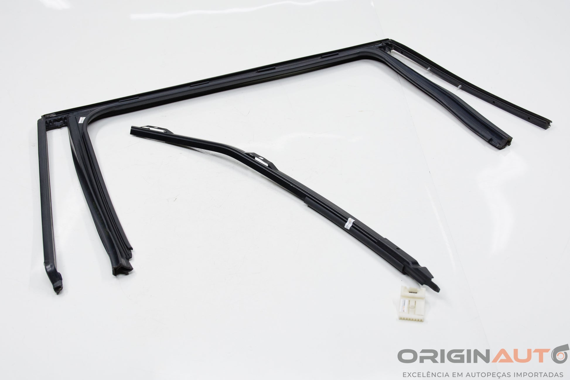 Canaleta Porta Traseiro Direito Volkswagen Passat Variant 2012 3C9839432H