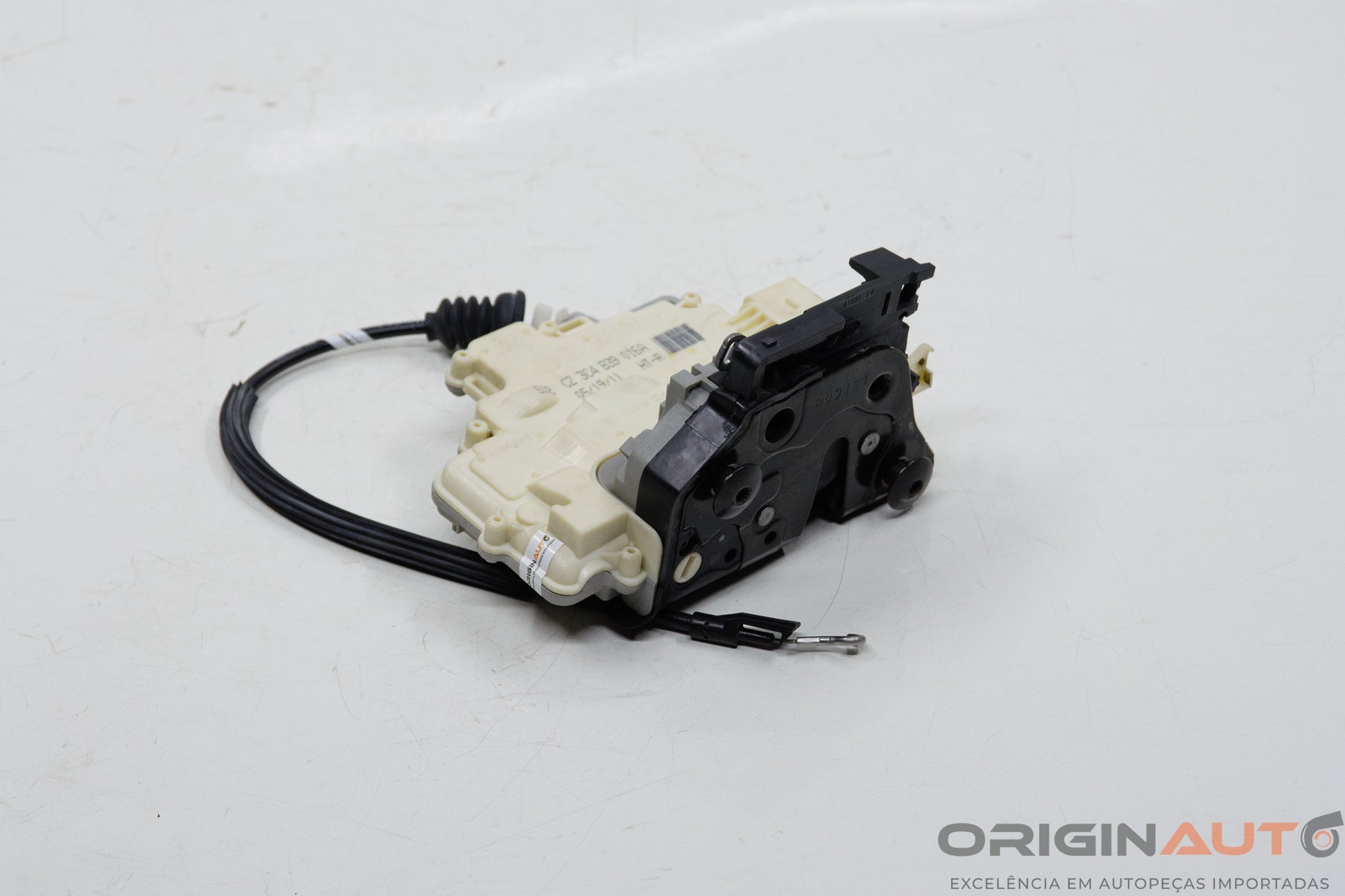 Fechadura Eletrica Traseiro Direito Volkswagen Passat Variant 2012 3C4839016A