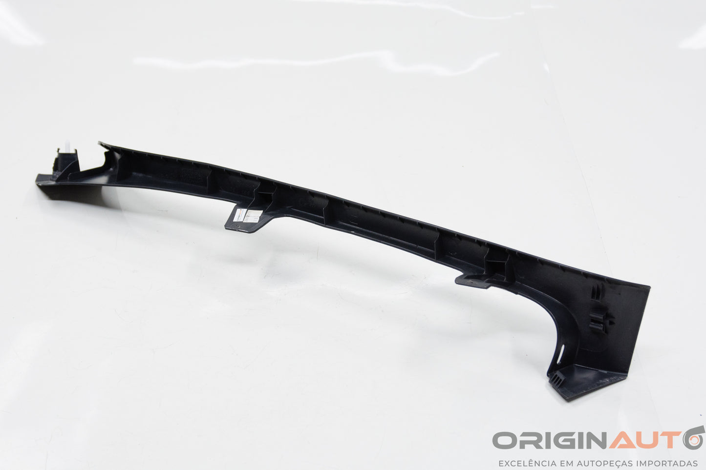 Acabamento Caixa De Roda Esquerdo Volkswagen Passat Variant 2012 3C9867766