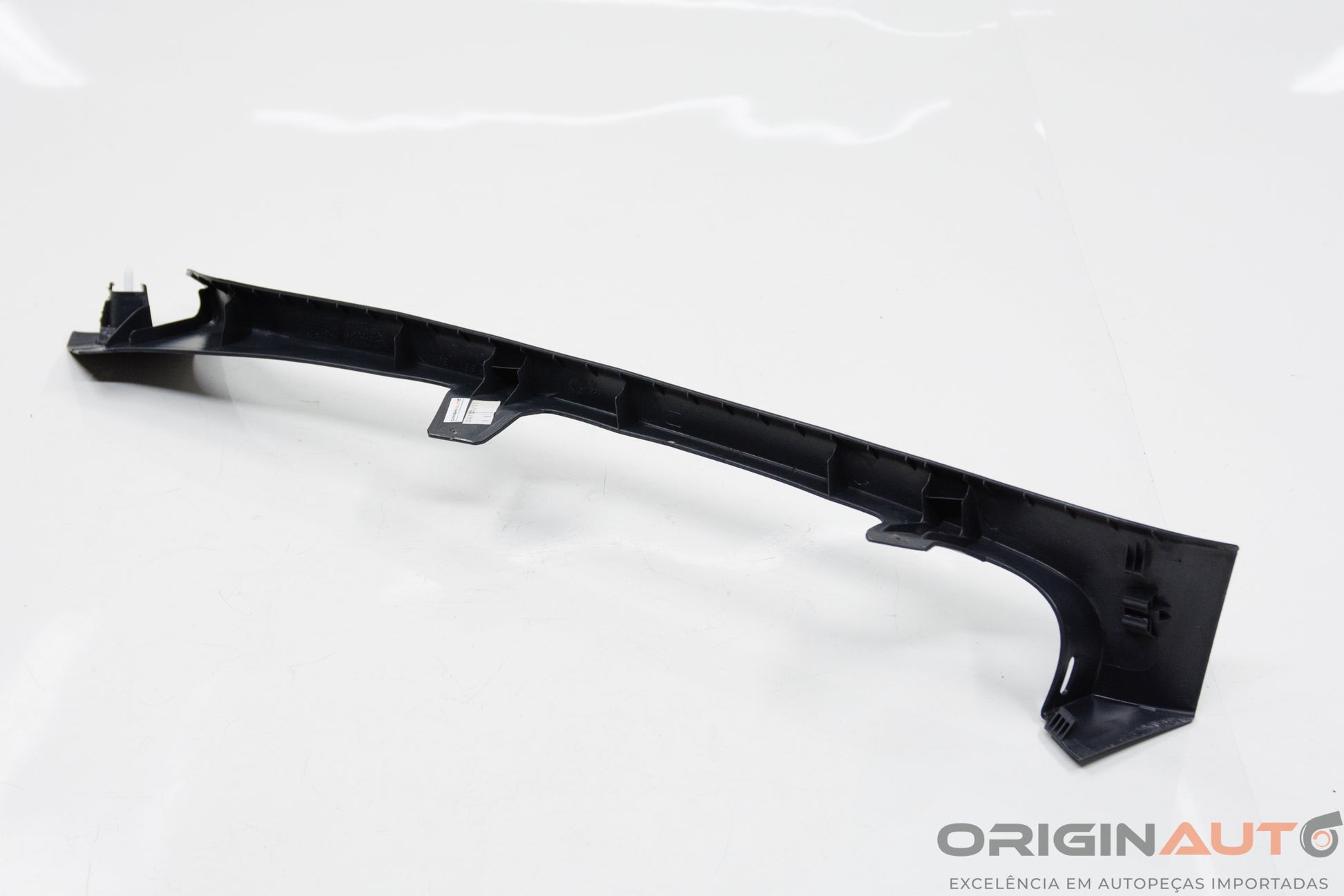 Acabamento Caixa De Roda Esquerdo Volkswagen Passat Variant 2012 3C9867766