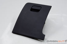 Porta Treco Inferior Motorista Volkswagen Passat Variant 2012 3C1857921M