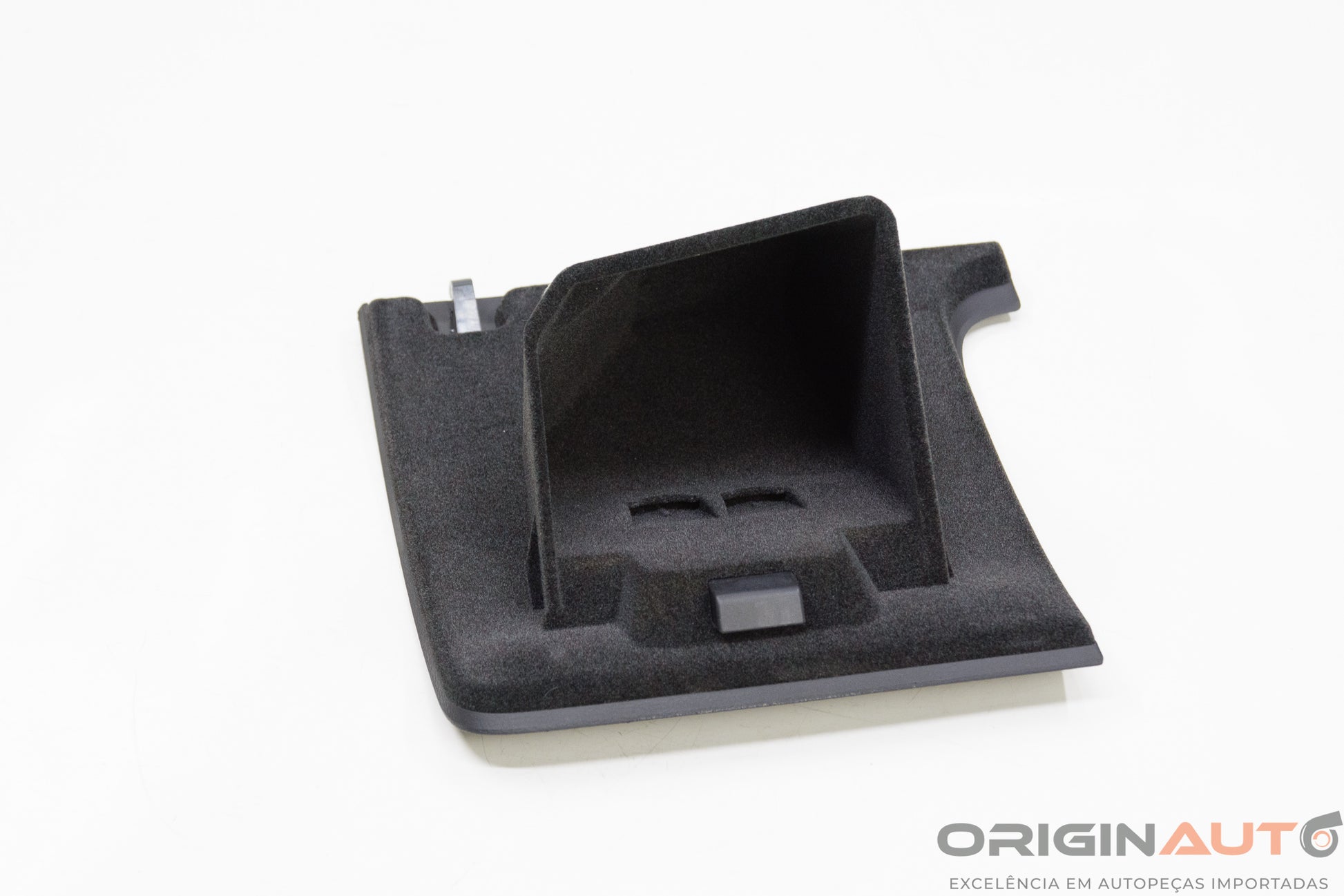 Porta Treco Inferior Motorista Volkswagen Passat Variant 2012 3C1857921M