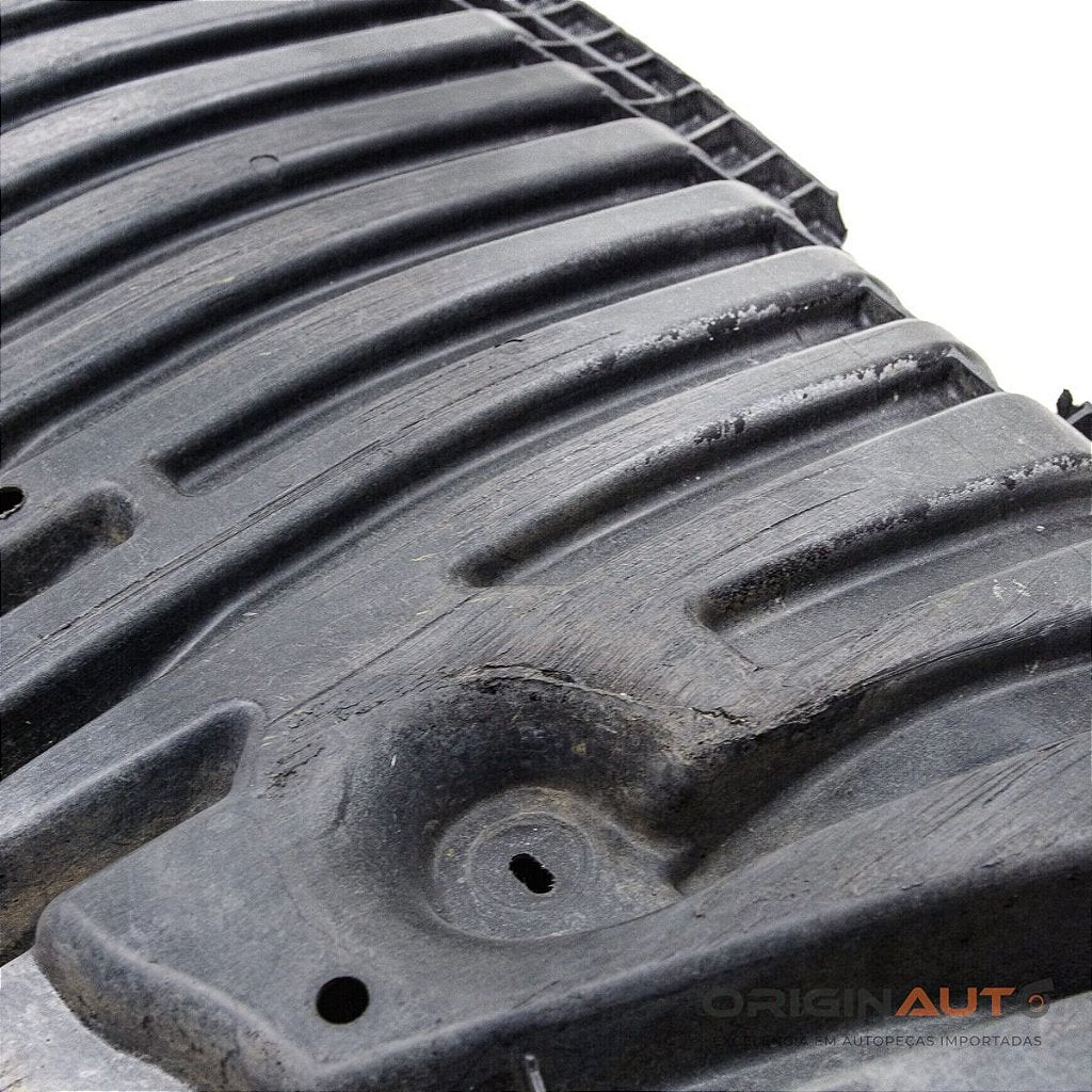 Acabamento Protetor Cárter Mercedes C180 2012 A2045240230