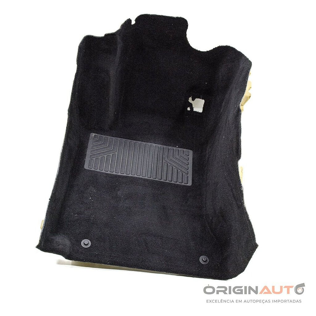 Carpete Assoalho Dianteira Esquerda Mercedes C180 2012 A2046806940