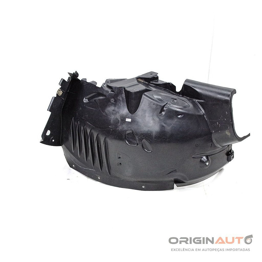 Capa Parabarro Dianteira Esquerda Frente Mercedes C180 2012