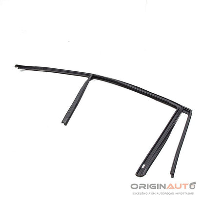 Canaleta Vidro Traseira Esquerda Mercedes C180 2012