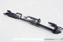 Guia Suporte Porta Malas Direito Volkswagen Passat Variant 2012 3C9827876A
