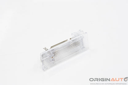 Luz Cortesia Porta Malas Volkswagen Passat Variant 2012 7L6947101