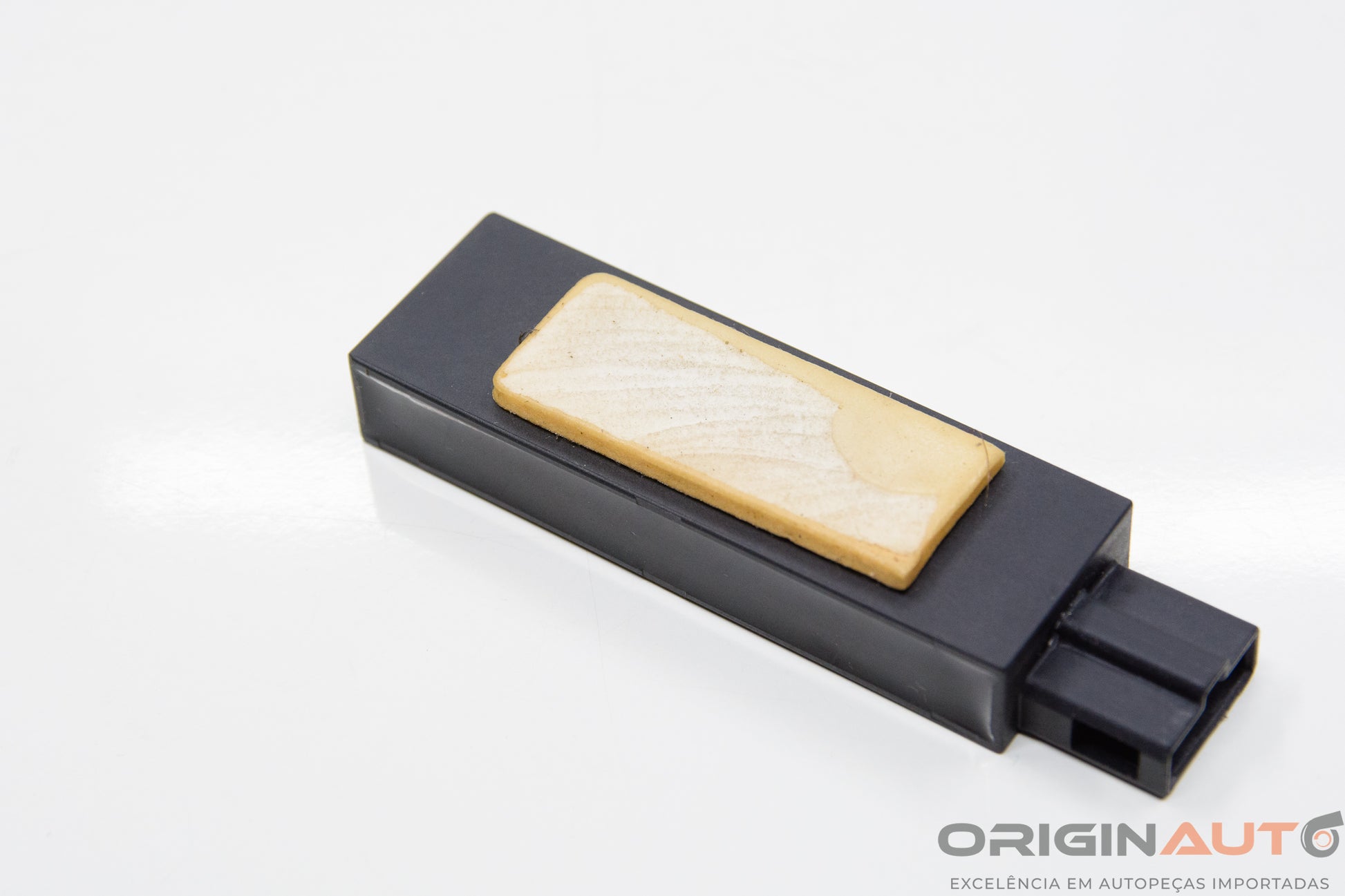 Antena Kessy Estepe Volkswagen Passat Variant 2012 1K0909141