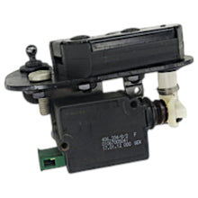 Fechadura Esquerda Tampa Traseira Discovery 4 10-15